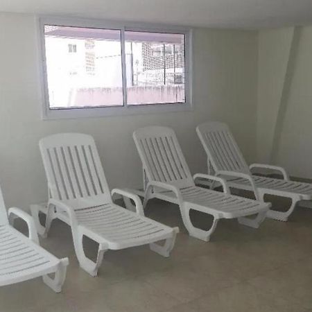 Ap Padrao Pe Na Areia Centro Top Mongagua Bagian luar foto